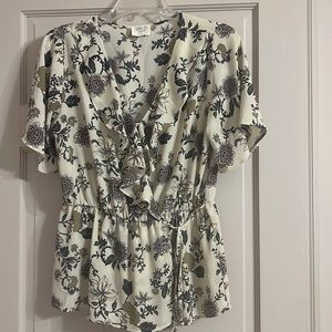 Ladies Sienna Sky, large, peplum, elastic waist blouse. Worn twice.